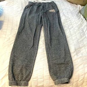 Women’s Roots sweatpants -GUC